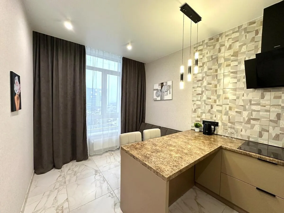 Kador Home 110 Kiev Apartamento